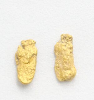 Kultahippuja 2kpl 6mm yht 0.33g korvariipukseksi Arctic