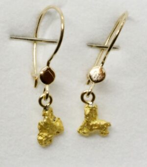 Korvakoruriipukset kultahiput 4x5mm Lemmenjokikoru Alhonen