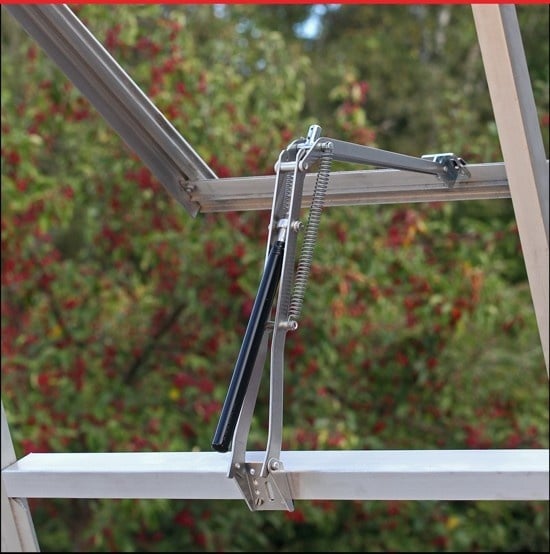 Kasvihuoneen automaattinen lämmönsäätö - ikkunanavaaja