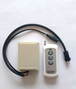 Kaukosäädin Lineaarimoottoriin