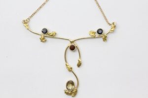 Kultahippukääty 10 kultahippua ja neljä kiveä Lemmenjoki Arctic Gold